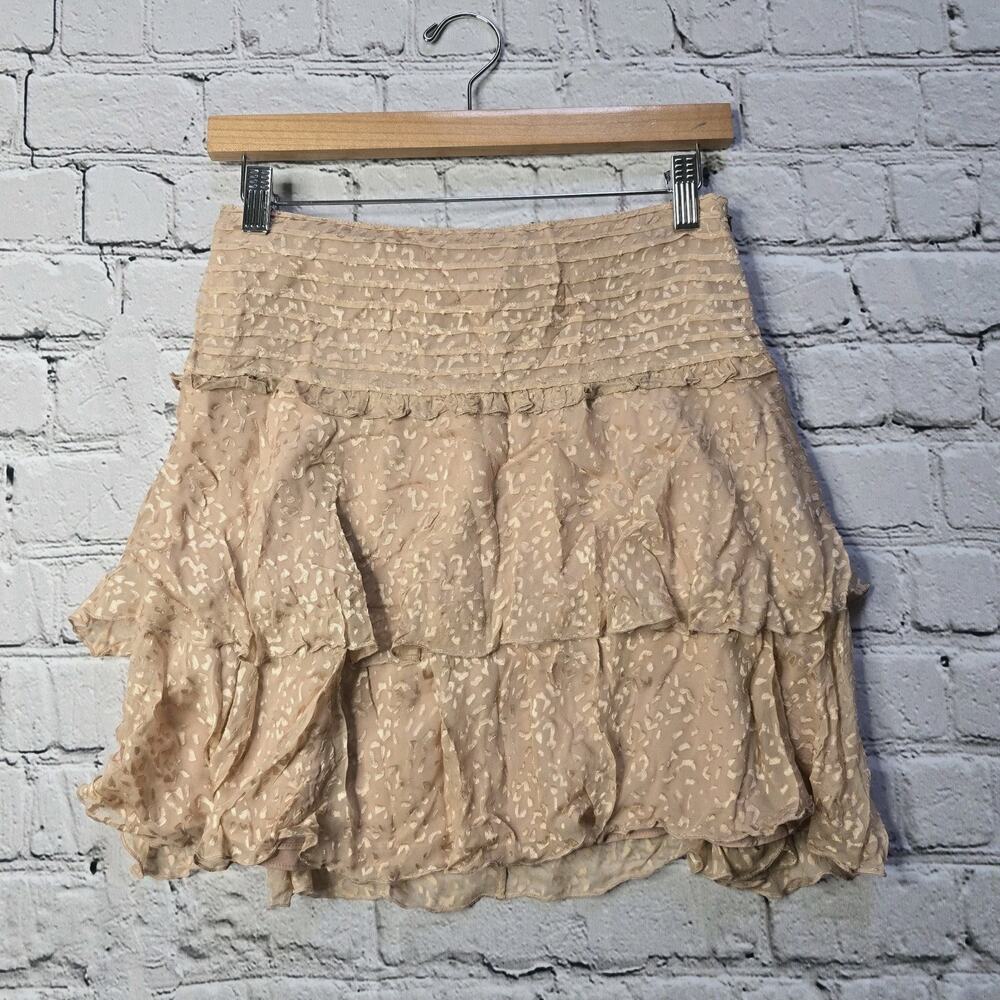 Reiss Womens Lelis Burn-Out Pattern Tiered‎ Mini Skirt Size 4 Blush Pink - Picture 2 of 11